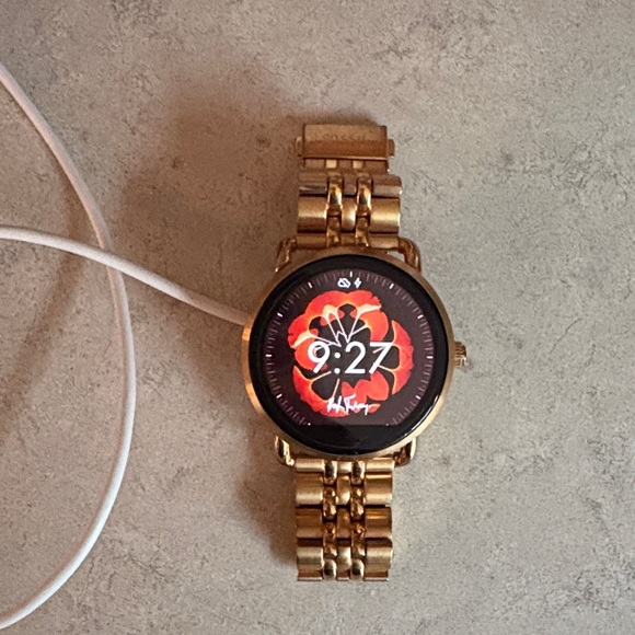 Fossil Q Smartwatch in Rose Gold - Picture 3 of 6